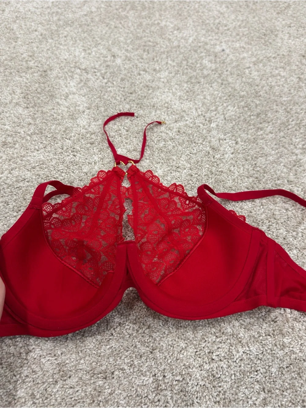NWOT Victoria's Secret Valentine’s Day Lace Halter Bralette with Heart Details